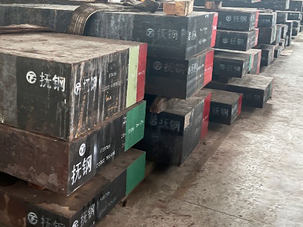 塑膠模具鋼材如何選用？